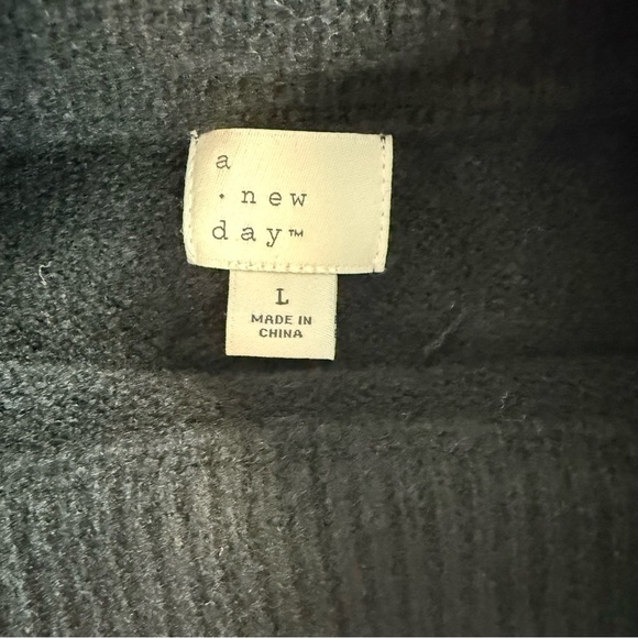 A New Day Black “Bonjour!”Sweater, Size L - Picture 3 of 7